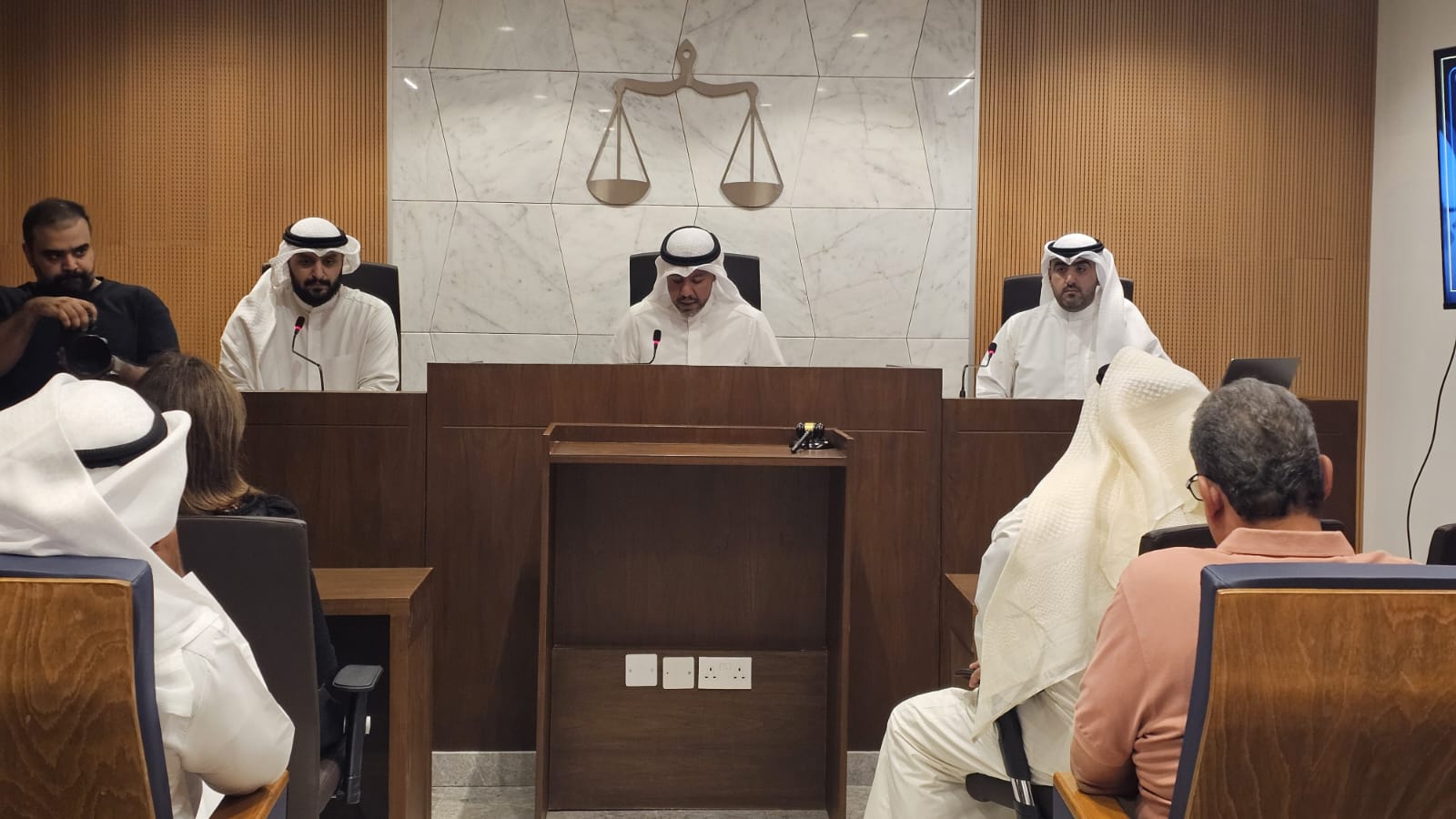 إقتصاد / "أدفوكتس جروب" أطلقت أول دبلوم مهني من نوعه متخصص في التكنولوجيا والأسس المهنية القانونية والذكاء الاصطناعي